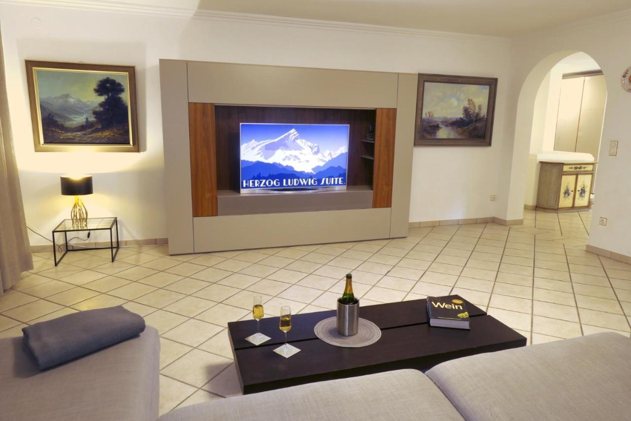 Herzog-Ludwig-Suite Гармиш-Партенкирхен Экстерьер фото